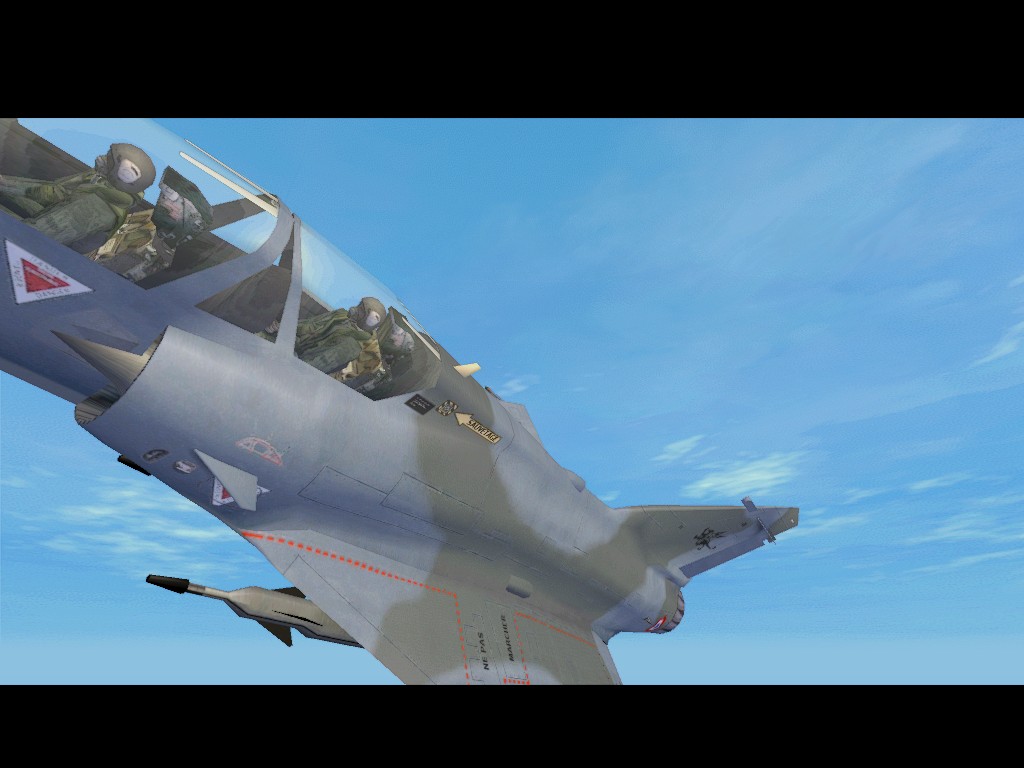 mirage200d_1.jpg